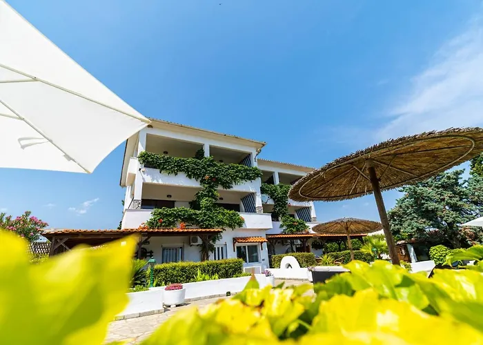 豪斯埃利欧纳斯酒店